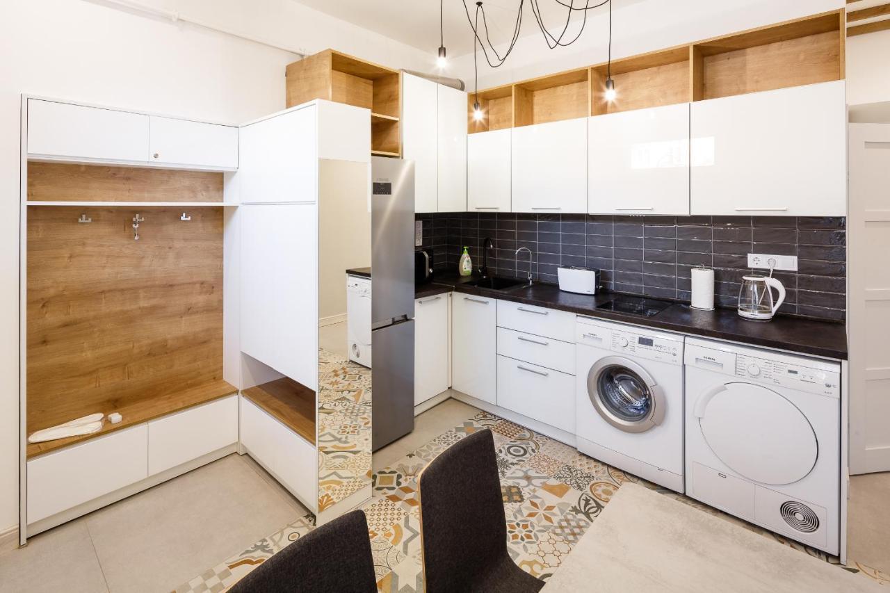 Palace View Apartments - 24 Kopernyka Str. 利沃夫 外观 照片