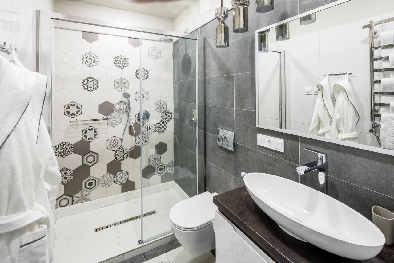 Palace View Apartments - 24 Kopernyka Str. 利沃夫 外观 照片